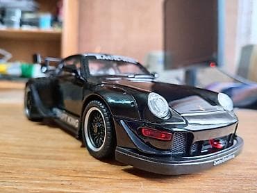 Nov metalni model automobila Porše 993 urađen u razmeri 1: 22 na lalafo.rs Nov metalni model automobila Porše 993 urađen u razmeri 1: 22