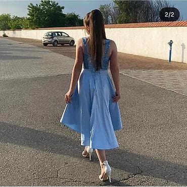 Na prodaju haljina, potpuno nova, nosena samo jednom. Odgovara