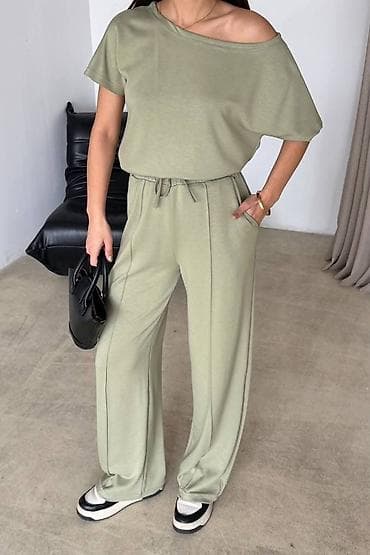 bluza s: 𝑲𝒍𝒆𝒐𝒑𝒂𝒕𝒓𝒂 𝑺𝒕𝒚𝒍𝒆 ✨

⚜️ Velicina S M L
⚜️ Cena 2900 dinara — 3