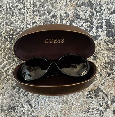 Women's Clothing: Original žense naočare (Guess, Ray Ban) U dobrom stanju, cena po — 1