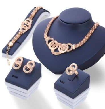 rajf za devojacko vece: Set: Crown, Earrings, Bracelet, Material: Pearl, Cubic zirconia, Stainless steel — 5