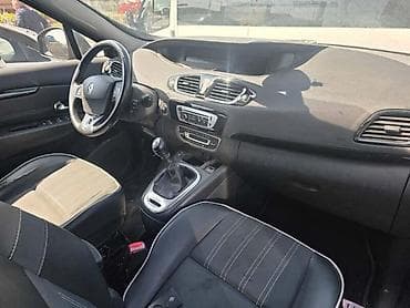 osigurac za instrument tablu scenic: RENAULT SCENIC 2013. GOD. - KOMPLETAN AUTO U DELOVIMA | Renault — 3