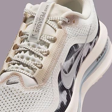 torba sa slovom m: Nike Pegasus Premium SE"Phantom Anthracite" br,38, cm 24, br.43 cm 28 — 5