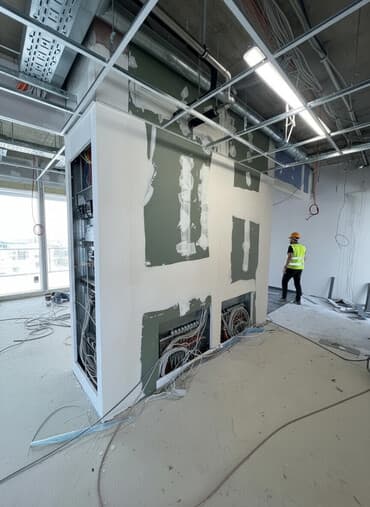 Other Services: Profesionalno radim gips-karton i molerske radove: ✔ Spušteni plafoni — 2