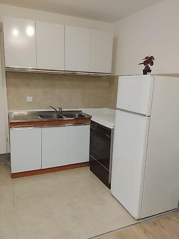 Sweatpants: 2 bedroom — 5