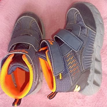 Dečije sportske patike/čizmice za jesen-zimu - Visoki model za bolju