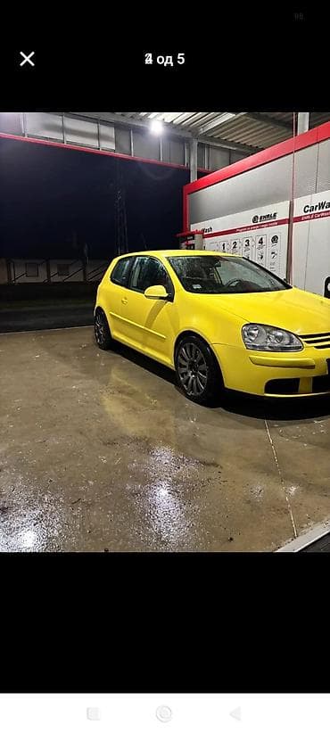 kupujem prodajem polovni automobili zrenjanin: Volkswagen Golf 5, trovratni hatchback u žutoj boji. registrovan punu — 4