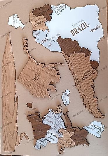 Other Home Items: Mapa sveta Mapa je izrađena iz delovoa sa 3D izgledom u dva sloja od — 4