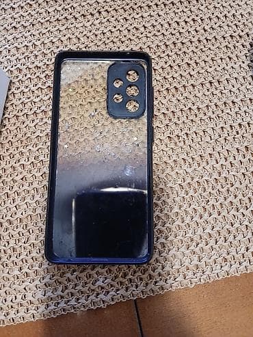 igrice 450: Samsung Galaxy A52s 5G – crni - Ekran: 6.5" Super AMOLED, 120 Hz — 6