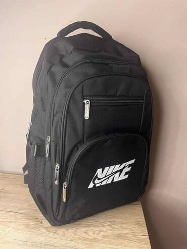tek flis zenski: Nike — 12