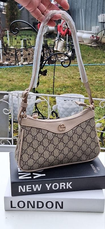 torbe za plazu: 3400 din — 1