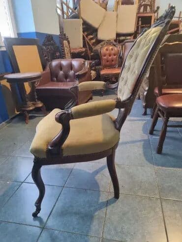 Antique Armchairs: Fotelja u odlicnom stanju — 6