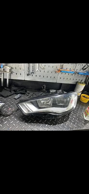 za motor: AUDI A3 8V 0 FAR RAROVI SVETLO | Audi vw delovi 06******** — 4