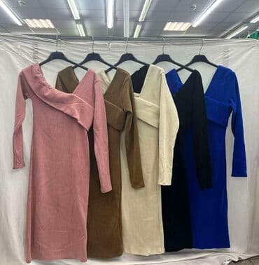 Women's Clothing: 2400 — 2