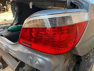 slike auta: DESNI STOP E60 ZA BMW SERIJA 5 OD 2003. DO 2009. GOD. | Hella stop — 1