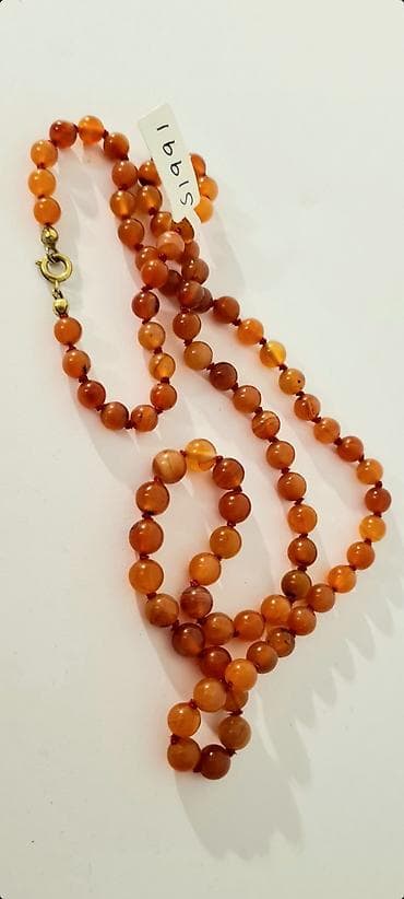 naocare u obliku srca: • Na prodaju stara, a potpuno nova lepa ogrlica od karneola! - Čuvana — 2