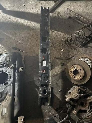 auto delovi ivanjica: ŠINA ZADNJEG BRANIKA ZA MERCEDES BENZ B KLASA, B 150, B 160 . OD — 1