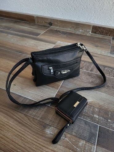 torbe heklane: Cena torbi 2600
cena novcanika 2200
cena kaisa 2200
Porez — 10