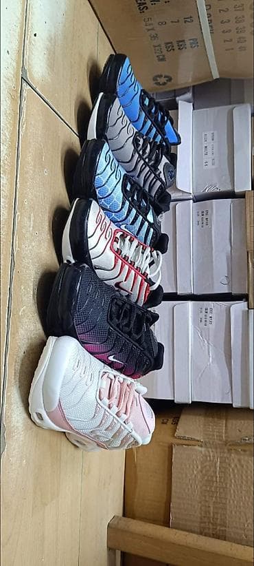 converse all star: Dečije TN 
3400
31 do 36 — 8