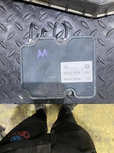 bt holding: AUDI A1 ABS MODUL ABD PUMPA 6R0907379BK 6R0907379BA | Audi vagen — 5