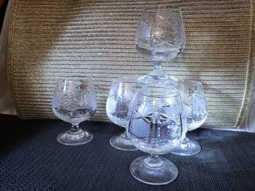 case za zestoko pice: Case kristal Zajecar za zestoko pice iz 70ih. Case su perfektne,sve — 2
