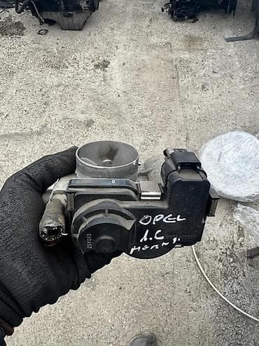 prednji branik opel astra g cena: KLAPNA GASA 1.6 Z16XEP OPEL ASTRA G H MERIVA A | Klapna gasa 1.6 — 1