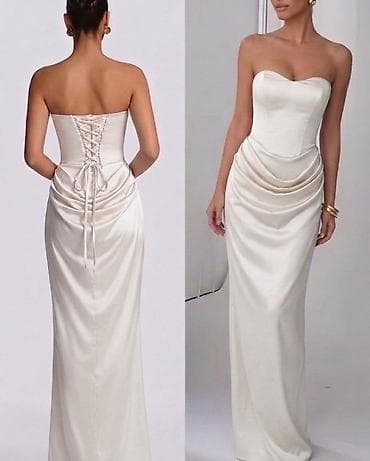 stradivarius haljine: Elegantna duga svečana haljina bez bretela
3400 din
S M L — 2