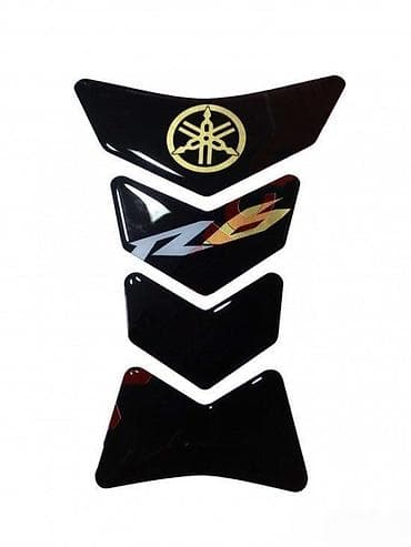 YAMAHA R6 - tank pad - 540 📌 Opis: Samolepljivi protektor za