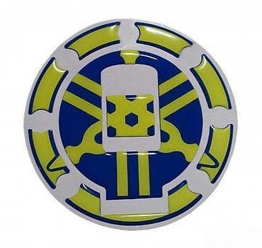 Men's Clothing: YAMAHA-štitnik čepa- 89 📌 Opis: Samolepljivi štitnik čepa rezervoara — 1