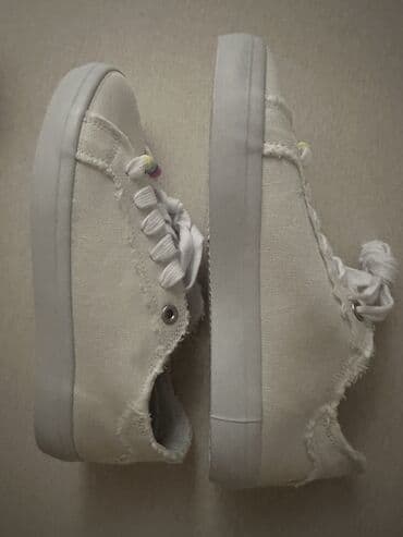 givenchy patike: Graceland, 37, color - White — 1