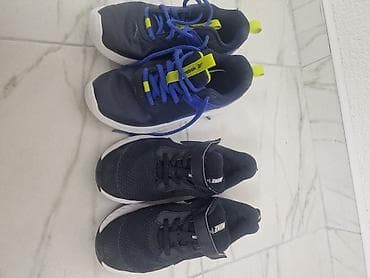 Dečije patike – 2 para 1) Reebok patike za decu velicina 32 - Boja