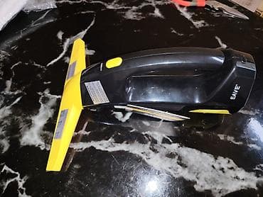 idea kuvalo za vodu: Električni uređaj za čišćenje i usisavanje vode sa staklenih površina — 1