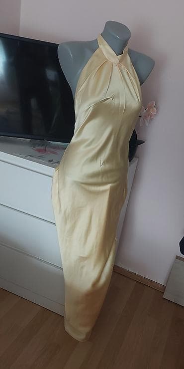 bts haljine: Saten haljina u svetložutoj boji - Kroj: slip/haljina do lista, blago — 4