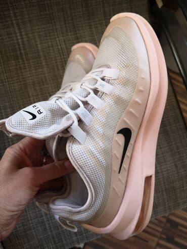 jordanke 1: Nike, 37.5 — 2