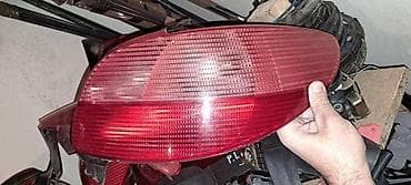 DESNA LAMPA ZA PEUGEOT 206 | imam sve delove za pegeot 206