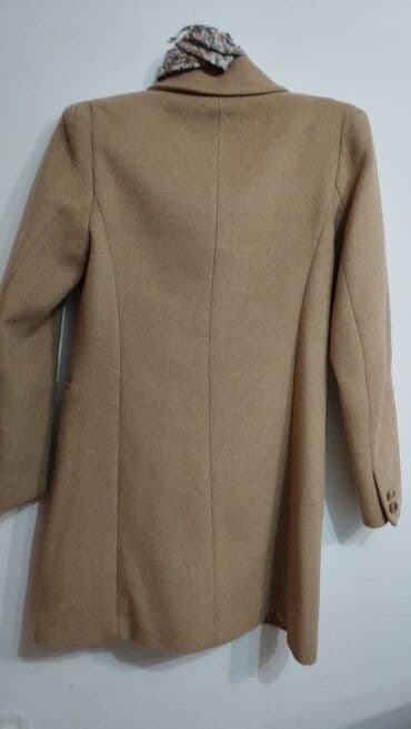 stradivarius kaisevi: Stradivarius, M (EU 38), Single-colored, With lining — 3