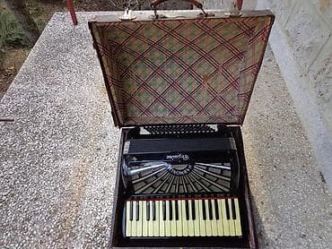 Harmonike: ZADNJE SNIZENJE!!!!HARMONIKA-KLAVIJATURA Manja harmonika "HARMONIJA" — 3