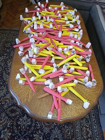 Trecina napravljena. Ove saraljke nisu pravljene da bi bile lepe na lalafo.rs Trecina napravljena. Ove saraljke nisu pravljene da bi bile lepe