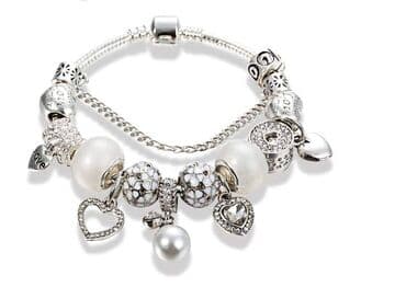 nomination narukvice: Narukvice 1400 — 1