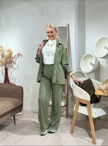 Women's Clothing: 3800 — 2