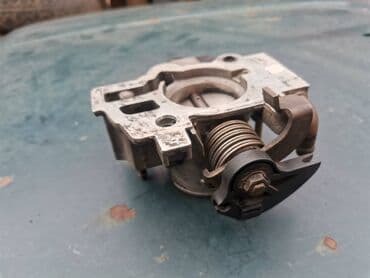 gasni amortizeri dimenzije: Klapna gasa Lada 21214 Niva 1.7i. Polovno, ocuvano. Skinuto sa — 11