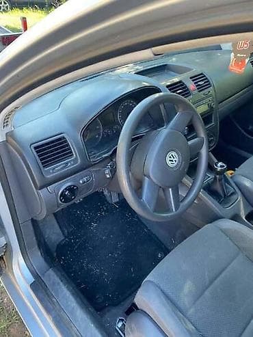 auto plac vrbas polovni automobili: VOLAN ZA VOLKSWAGEN GOLF 5 OD 2004. DO 2008. GOD. | Polovni Delovi — 1