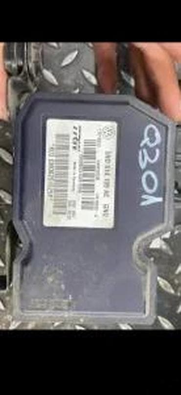 multimedia za audi a3: AUDI Q3 DELOVI ABS PUMPA ABS MODUL 5N0614109AE | Audi a1  a3 a4 a5 — 1