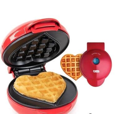 Aparat za galete i vafle sa nelepljivom podlogom u obliku srca obroci