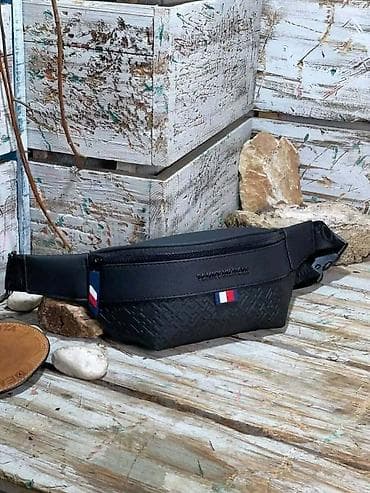 Venčanice i aksesoari: 🎒 STYLISH BUM BAG ✨ Crna eko-koža sa reljefnim uzorkom – super — 1