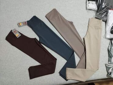 helanke pull and bear: 1650 din 
S-M-L — 1