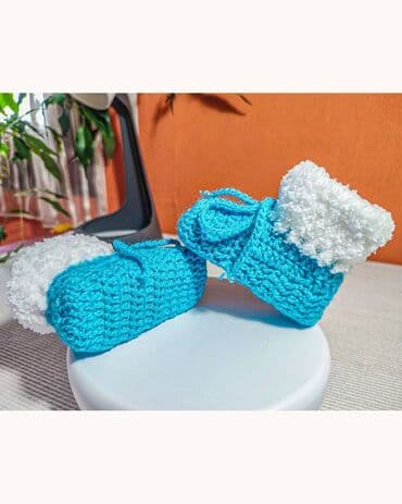 Children's Items: Slipper booties, Size - Pre-walking — 8