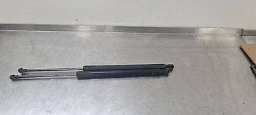 AMORTIZERI ZADNJE HAUBE ZA VOLKSWAGEN GOLF 7 - 5G6827550C03S |