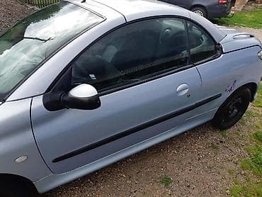 second hand cars: KOMPLETAN 206CC ZA PEUGEOT 206 | Peugeot 206cc 1.6 16v.Auo se — 9