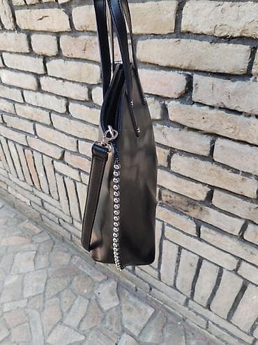 srebrni privesci za pandoru: Crna torba 50×30 cm - Materijal: glatka eko-koža, sjajna završnica - — 4